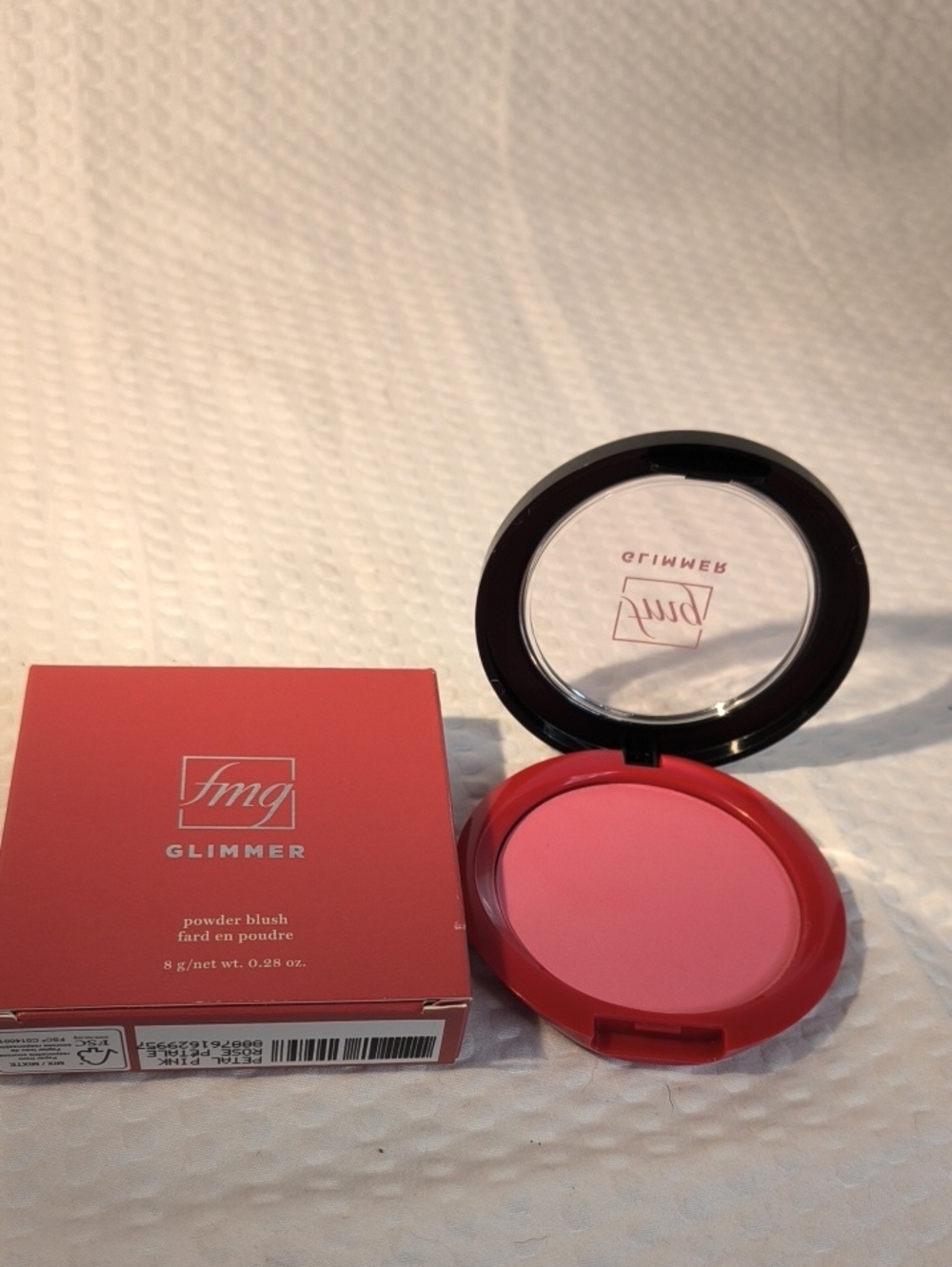 AVON FMG Glimmer Powder Blush - Petal Pink Rose Petal